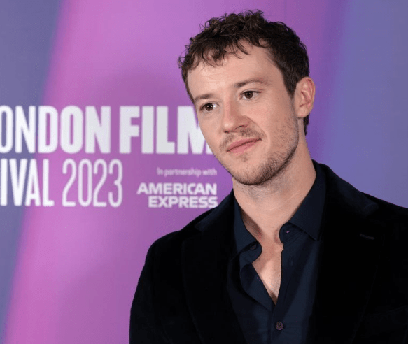 Joseph Quinn elogia trabalho de Ridley Scott em ‘’Gladiador 2’’ 1 Captura de tela 2024 06 28 133541