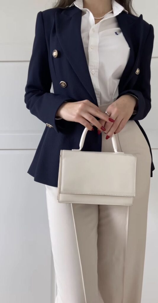 Como transmitir sua personalidade com intenção através de suas roupas 1 c0e6c2ac2b1c3ecab04903a92c65461a