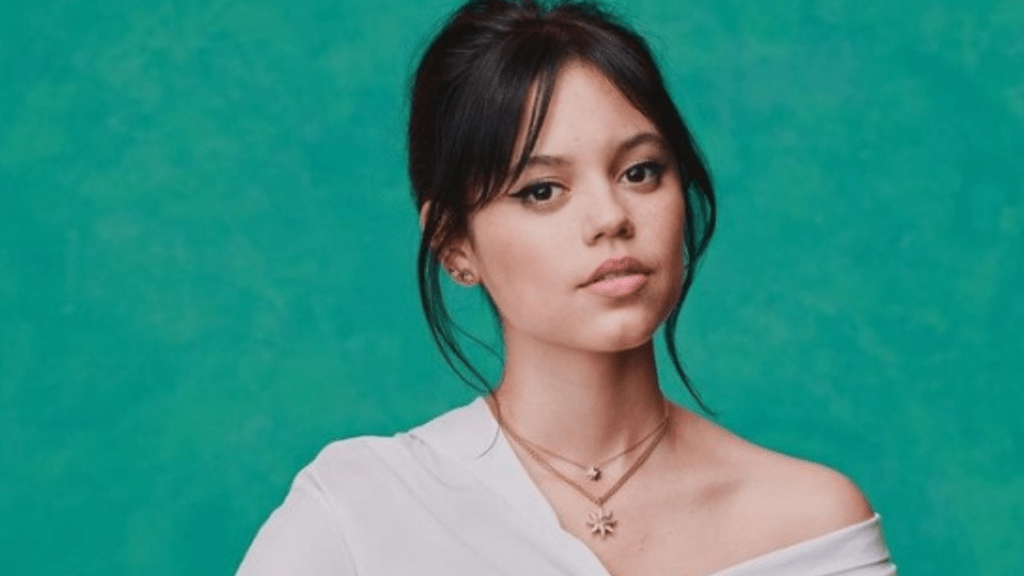 Jenna Ortega negocia novo filme em que atuará com Glen Powell 1 JENNA ORTEGA