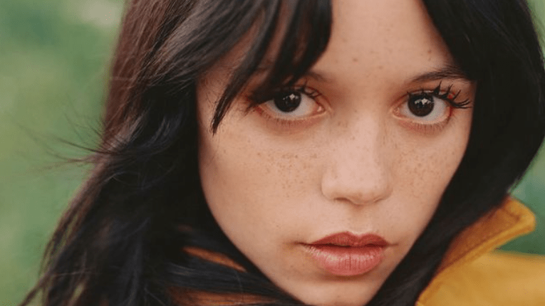 Jenna Ortega se pronuncia após polêmica envolvendo a série "Wandinha" 1 image 15 edited
