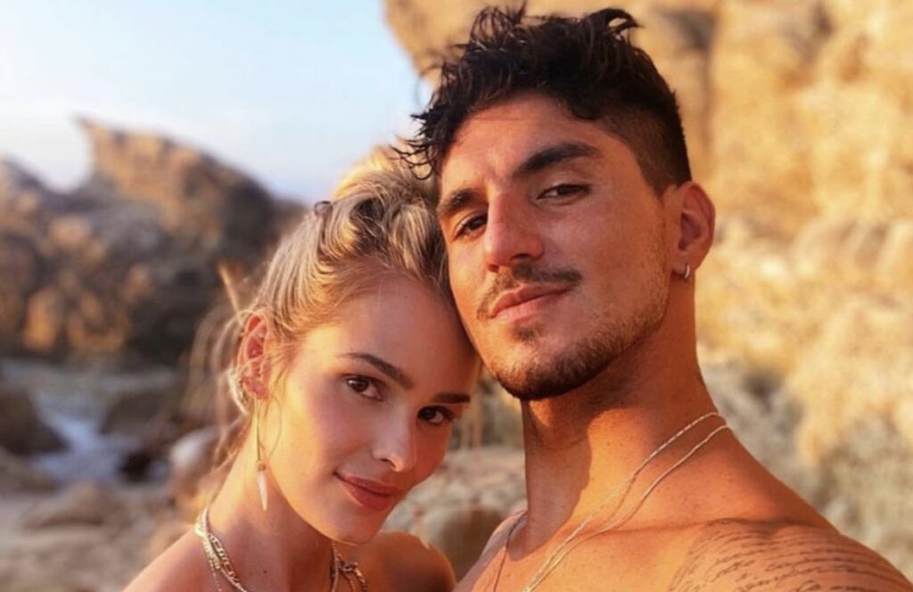 Yasmin Brunet desabafa sobre fim do casamento com Gabriel Medina 1 Yasmin Brunet Abre o Coração sobre Fim do Casamento com Gabriel Medina em Entrevista à Blogueirinha