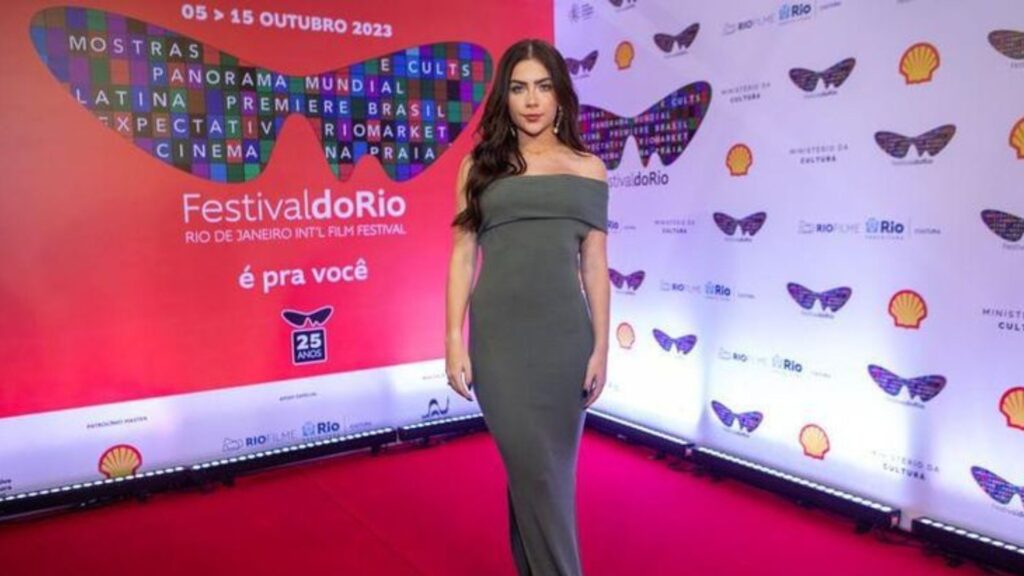 Jade Picon comemora a oportunidade de um novo trabalho em um filme no próximo ano 1 Jade Picon