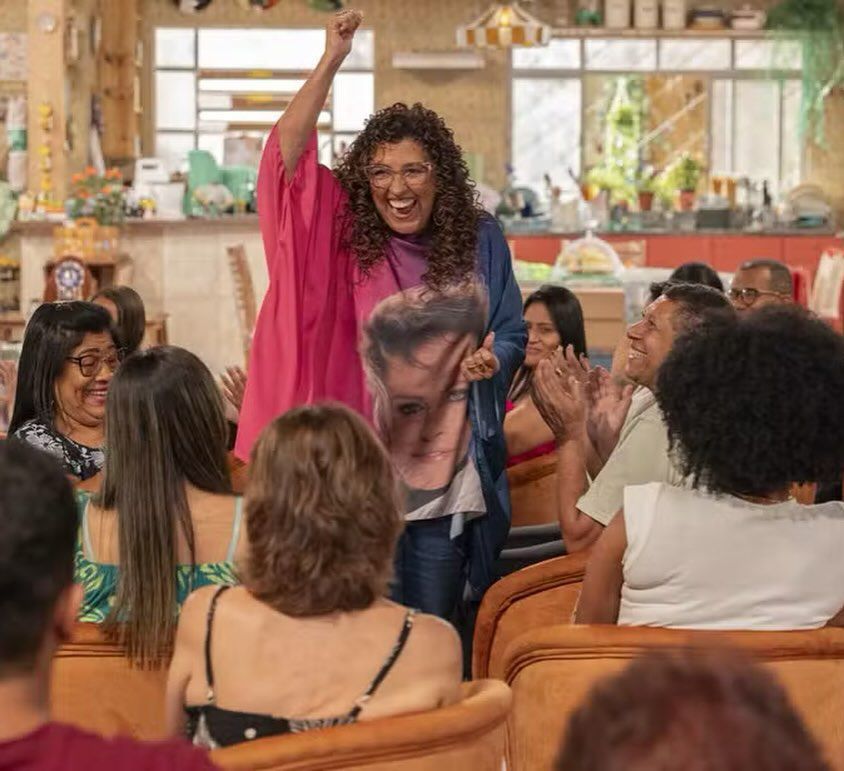 Regina Casé volta a suas origens; o humor 1 snapinsta8483005338297255294