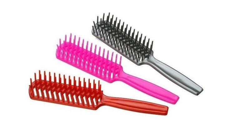 Tipos de escovas: saiba como escolher a ideal para o seu cabelo 6 7e530a3e26c8d25dc4d94b7dacecbc08 edited