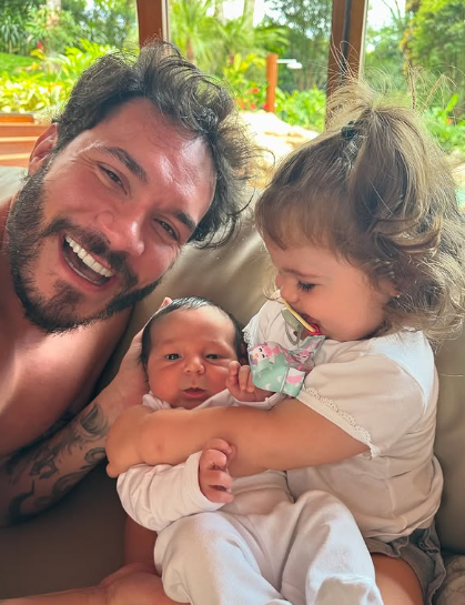 Internação de Ravi, filho de Viih Tube e Eliezer, em hospital paulista 1 Ravi
