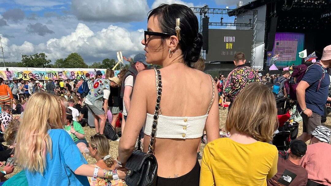 Lily Allen e o dilema da maternidade moderna: prazer e culpa ao mesmo tempo 1 Lily Allen