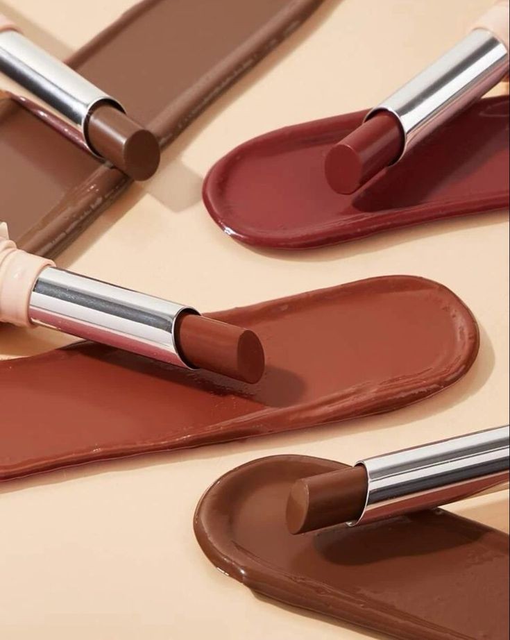 Batom nude: como descobrir o melhor para você e as vantagens de ter o seu 3 2d2f7e11f3c98b0202c2245f822c0102
