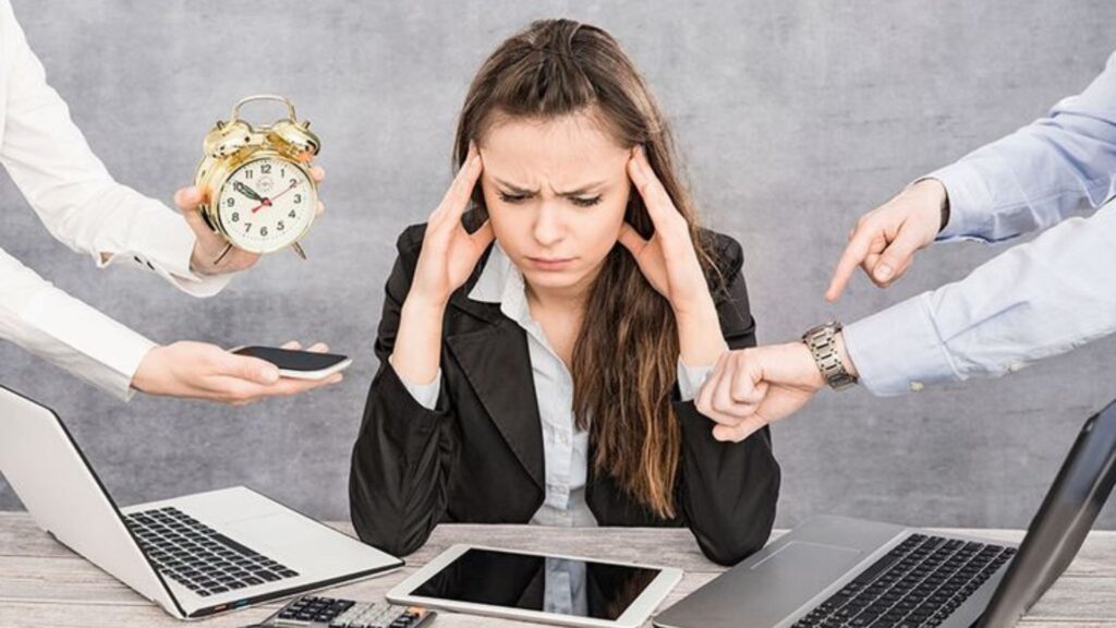 Síndrome de Burnout passa a ser classificada como questão de saúde pública no Brasil 1 Burnout 1