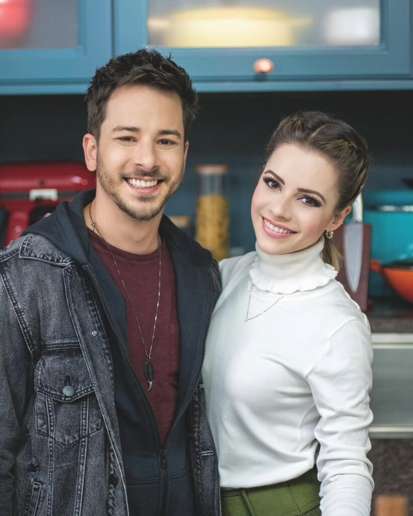 Família que canta unida: Chitãozinho, Xororó, Sandy e Junior juntos no "BBB25" 1 Família