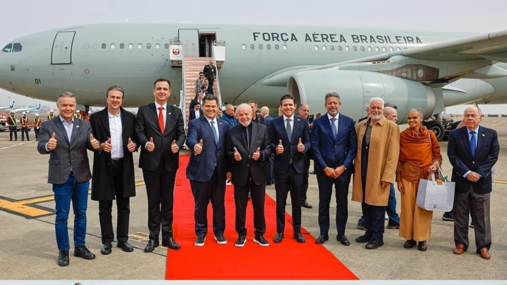 Lula e sua comitiva chegam ao Japão neste domingo (23) 1 lula