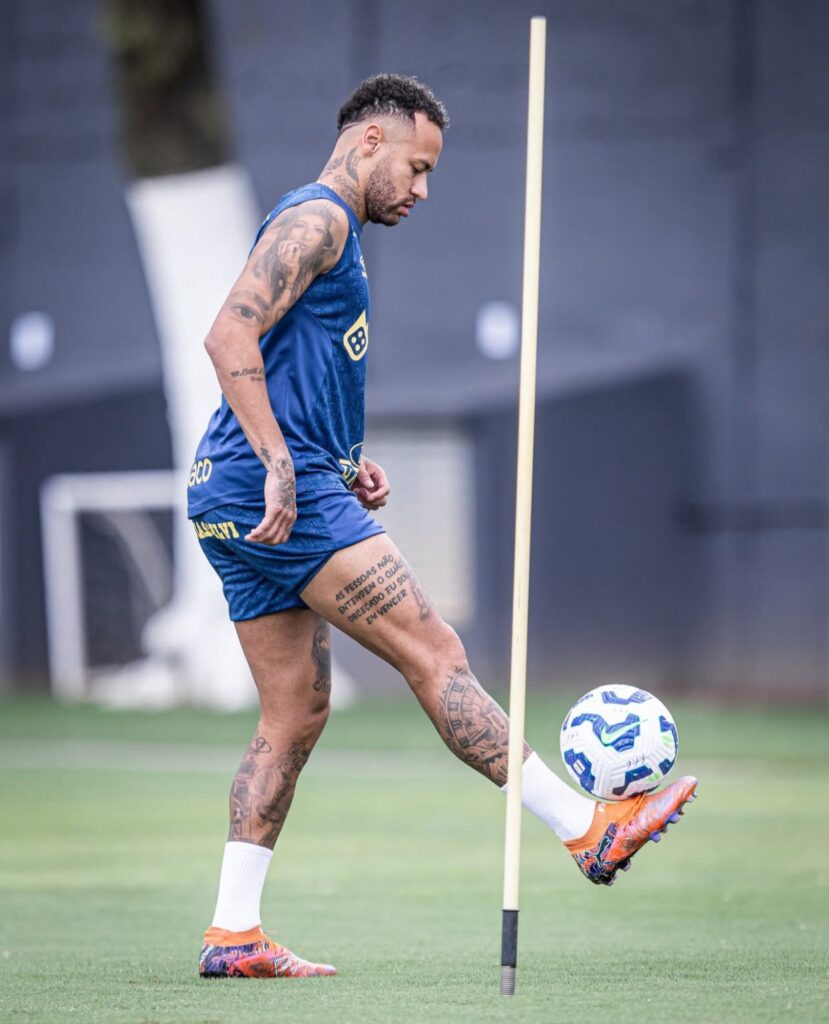 Neymar se prepara no Ct Rei Pelé para o retorno aos gramados 1 neymar