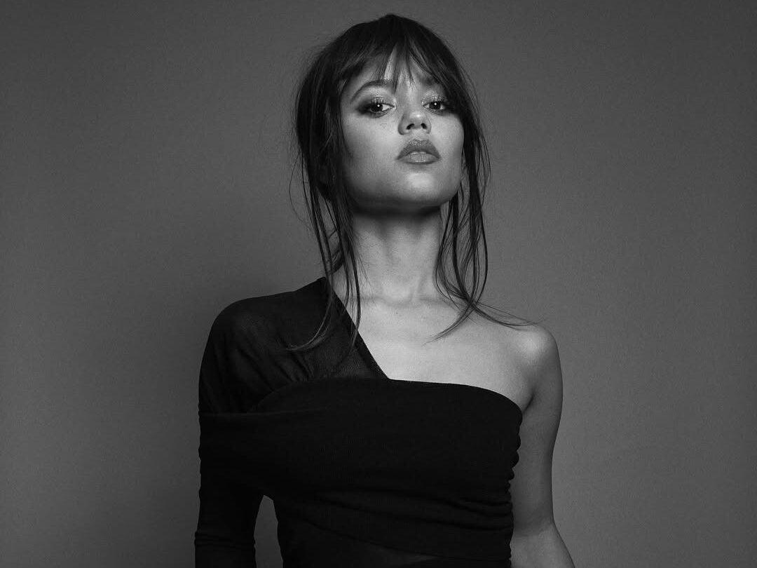 Jenna Ortega desabafa: fama de "Wandinha" trouxe infelicidade 2 image 14 edited