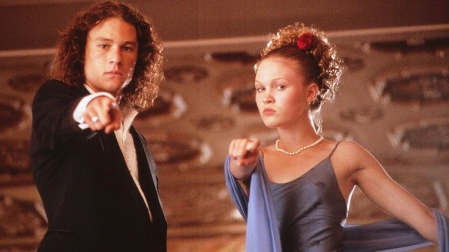 “10 Coisas Que Eu Odeio em Você” ganha três continuações 1 Heath Ledger e Julia Stiles (Reprodução/Disney/10 coisas que eu odeio em você)