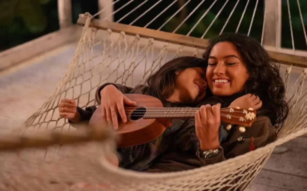 Lilo e Nani tem uma forte relação de irmãs.