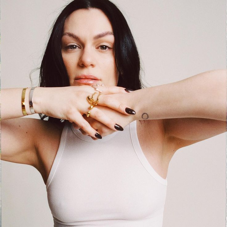 Jessie J pausa a carreira por diagnóstico de câncer e reacende debate sobre saúde no showbiz 1 Jessie J pausa a carreira por diagnóstico de câncer e reacende debate sobre saúde no showbiz