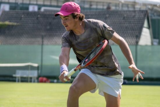 João Fonseca conquista primeira vitória na grama no ATP 250 de Eastbourne