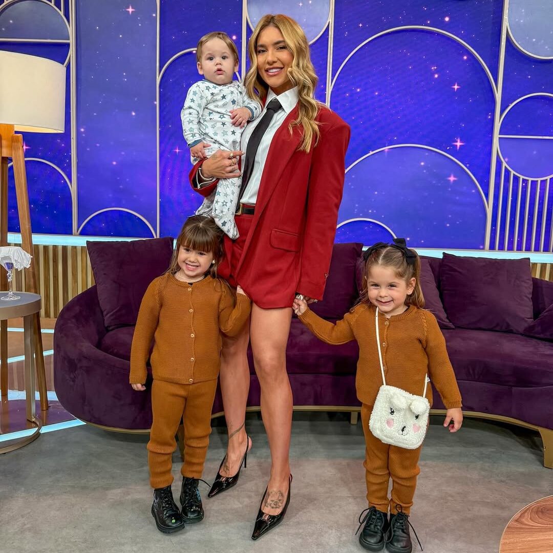 Zé Felipe e Virginia encantam ao celebrar mesversário do caçula José Leonardo