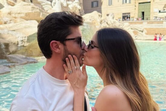 Camila Queiroz e Klebber Toledo curtem viagem romântica por Roma em hotel de luxo