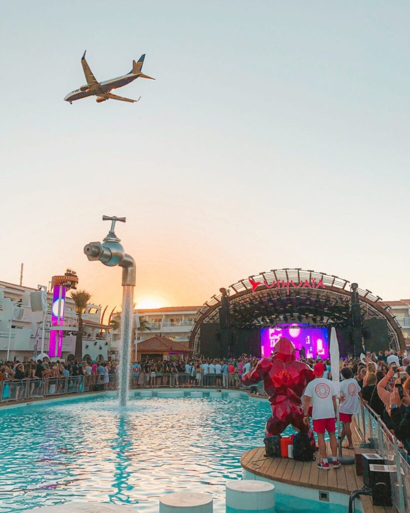 Ibiza: a Ilha luxuosa e queridinha dos famosos
