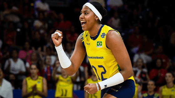 Após susto, a Seleção Feminina de Vôlei vence a partida contra a Bulgária na VNL 2025