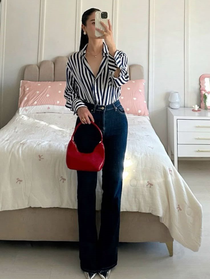 Camisa listrada com calça jeans