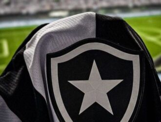 Mesmo sendo campeão, o Botafogo registrou prejuízo financeiro. Em balanço divulgado na última sexta-feira (8), o clube carioca apresentou déficit nas contas