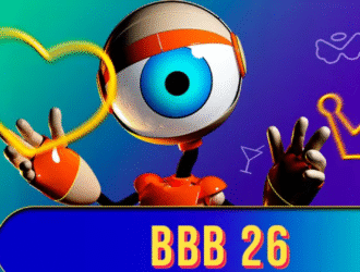 A imagem mostra o mascote do Big Brother Brasil, um robô com um grande olho azul no centro da cabeça. Ele está fazendo gestos com as mãos e cercado por ícones coloridos, como um coração, uma coroa, um botão vermelho e um copo de martíni, todos remetendo ao universo do programa. No rodapé, em destaque, está escrito "BBB 26" com letras grandes e coloridas sobre um fundo azul. O visual é vibrante e moderno, com cores que variam entre azul, verde e roxo