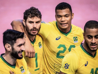 Pior campanha do Brasil no mundial gera discussões sobre o futuro da equipe e do técnico Bernardinho