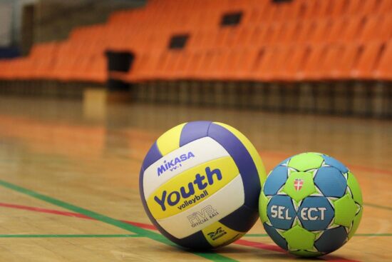 Brasil vence República Tcheca e encaminha vaga nas oitavas de final do Campeonato Mundial de Vôlei 2025