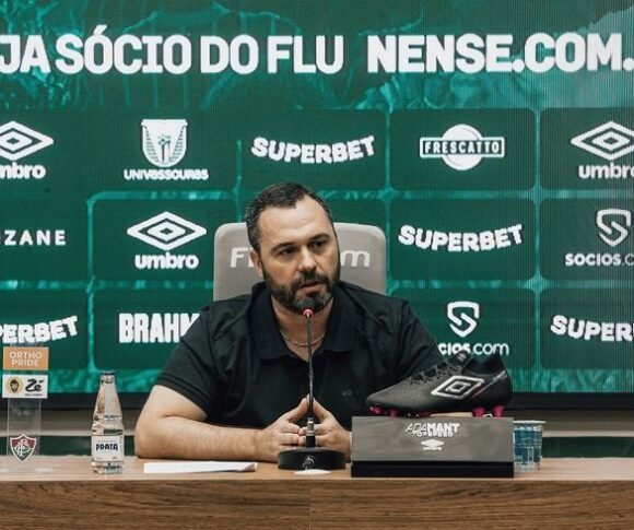 Fluminense busca investidor e admite virar SAF; presidente mira cargo de CEO