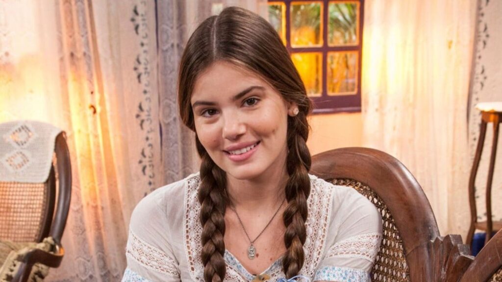 Camila Queiroz como Mafalda em "Êta Mundo Bom". (Foto: Sergio Zalis/Globo)