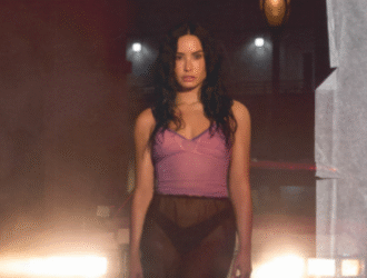Demi Lovato lança "Here All Night" e anima fãs para novo álbum