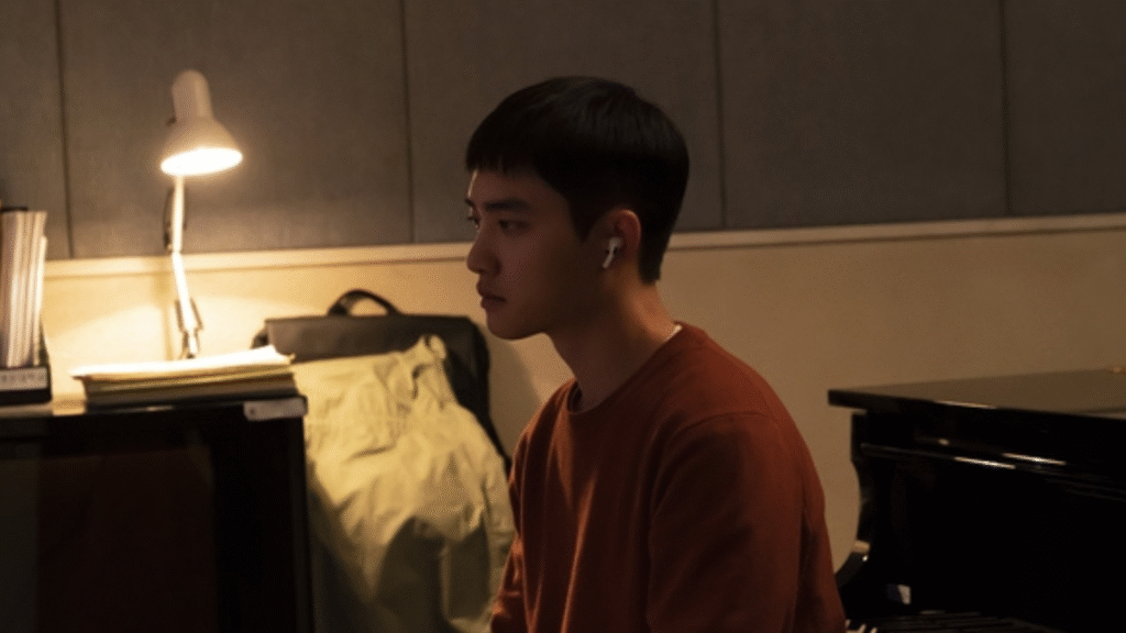 O ator Do Kyung-soo estrela em seu novo filme após um longo período servindo o exército coreano 